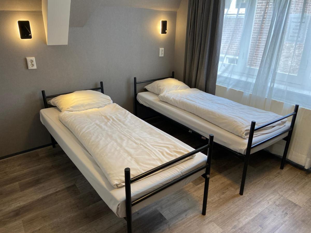 Xplore Hostel Амстердам Экстерьер фото